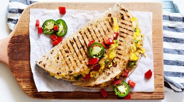 Healthy breakfast, High protein breakfast, 6 Recipes for Healthy and Tasty breakfast for kids, Quesadilla with Cheese and Veggies